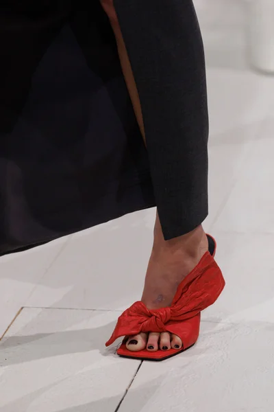 Look 33